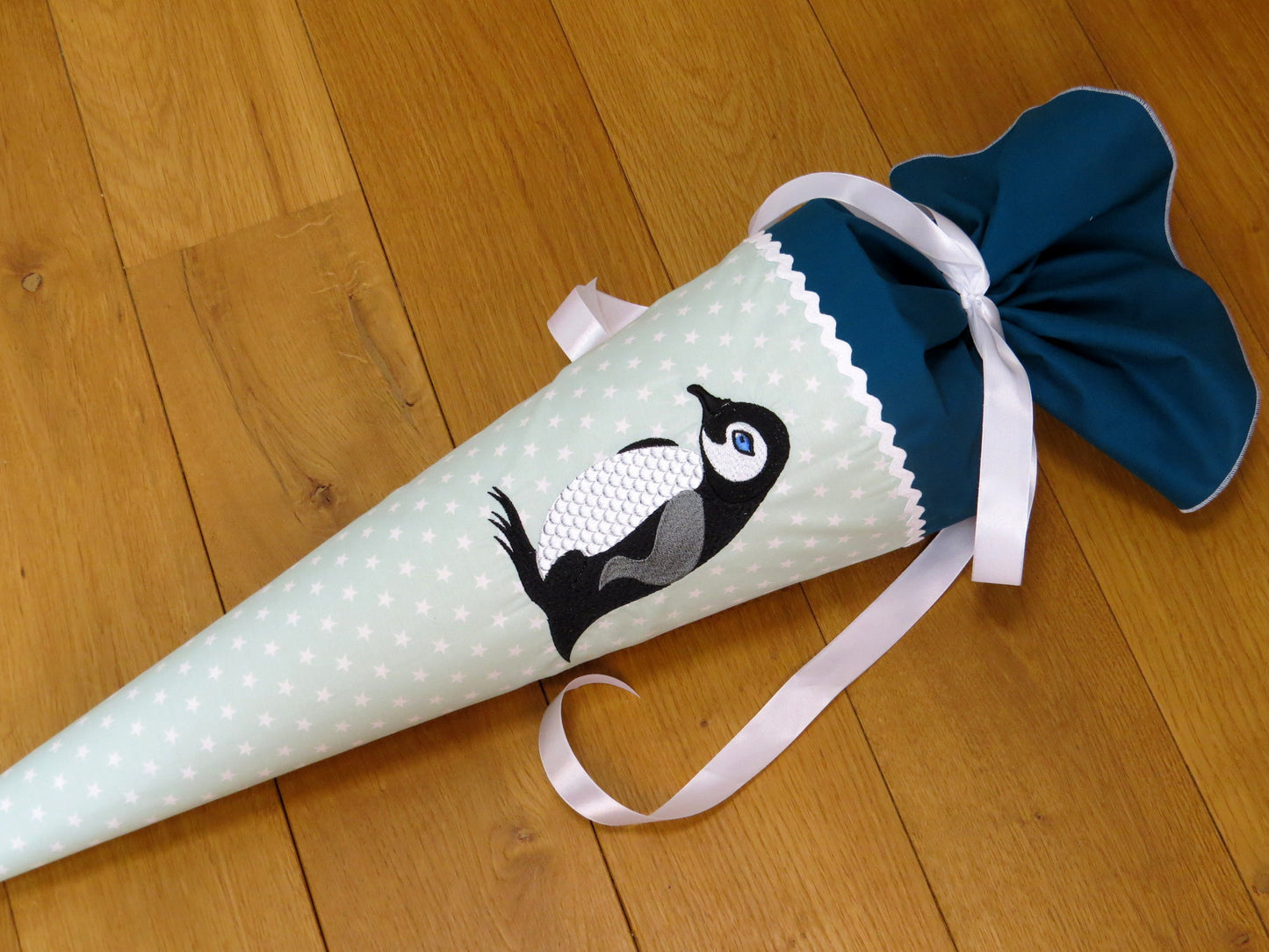 Schultüte Pinguin eisblau petrol Zuckertüte aus Stoff