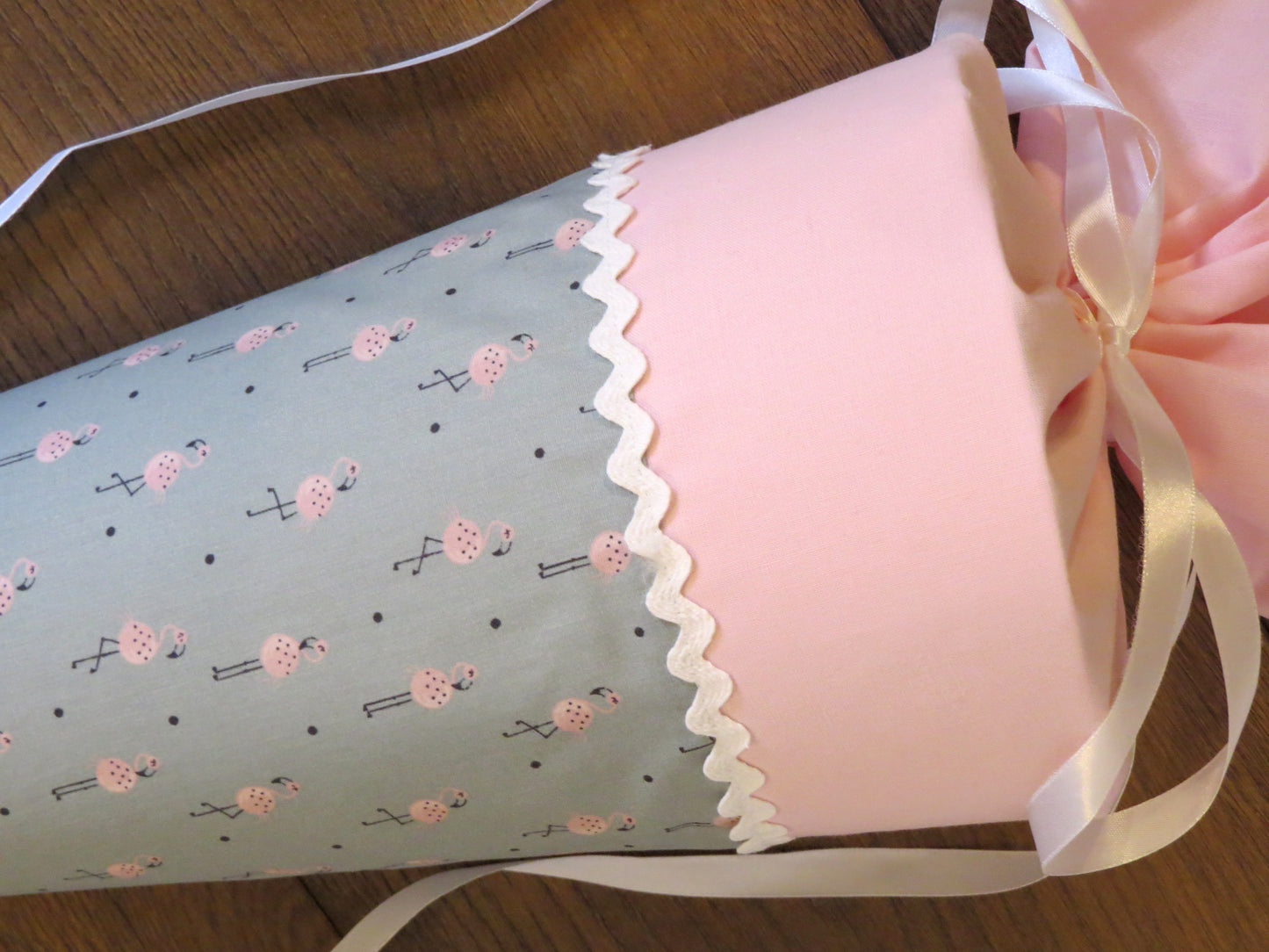 Schultüte Flamingos Zuckertüte aus Stoff salbeigrün rosa