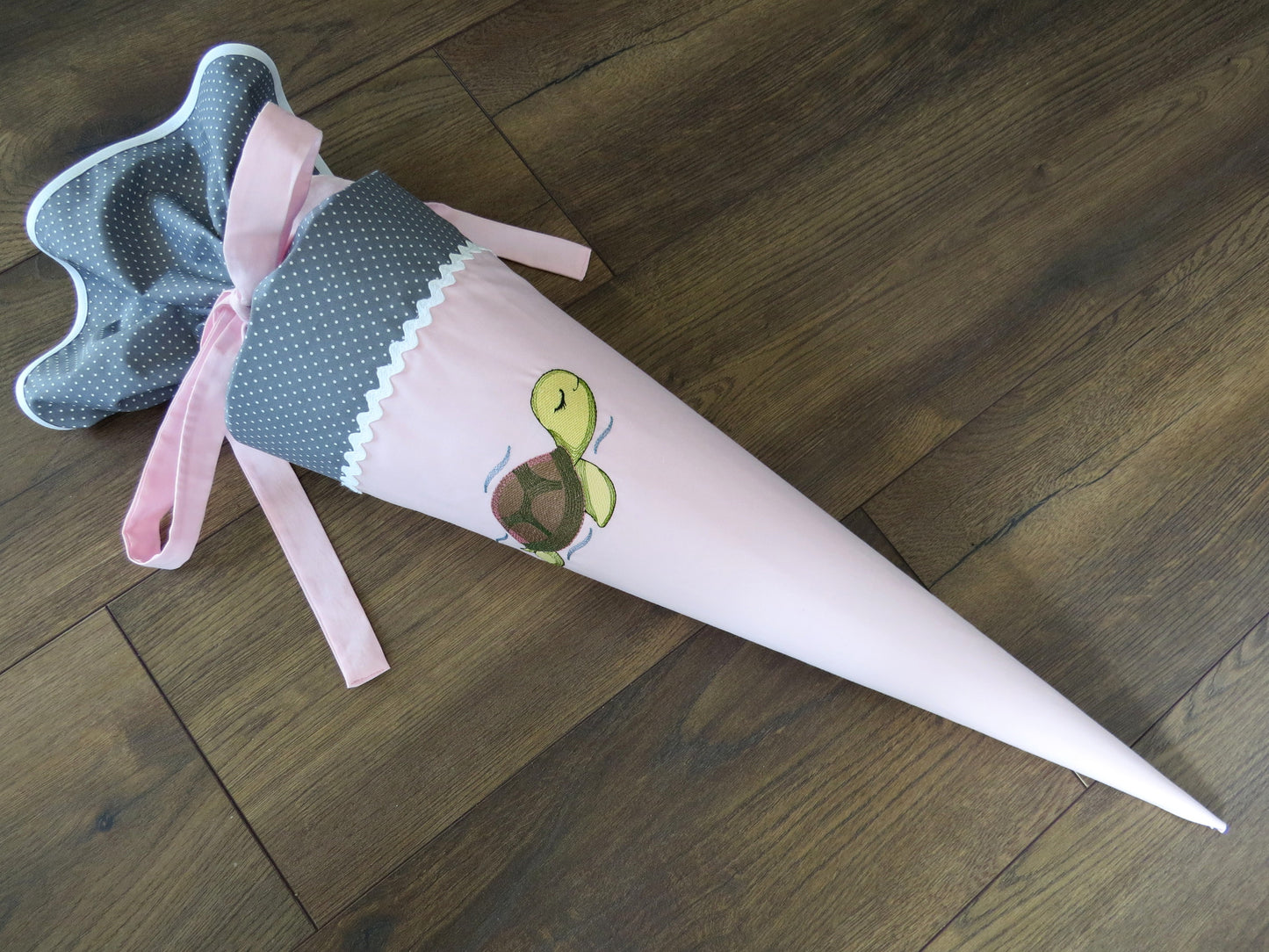 Schultüte Schildkröte Zuckertüte aus Stoff hellrosa
