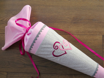 Schultüte Herzen Zuckertüte aus Stoff rosa hellgrau