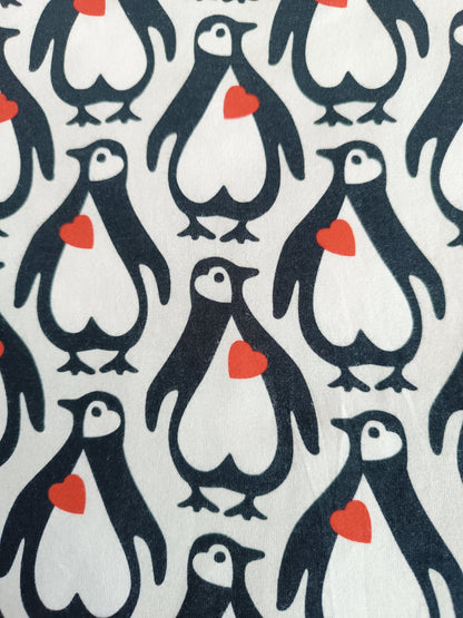 Wärmflasche 2 Liter Pinguine mit Herz
