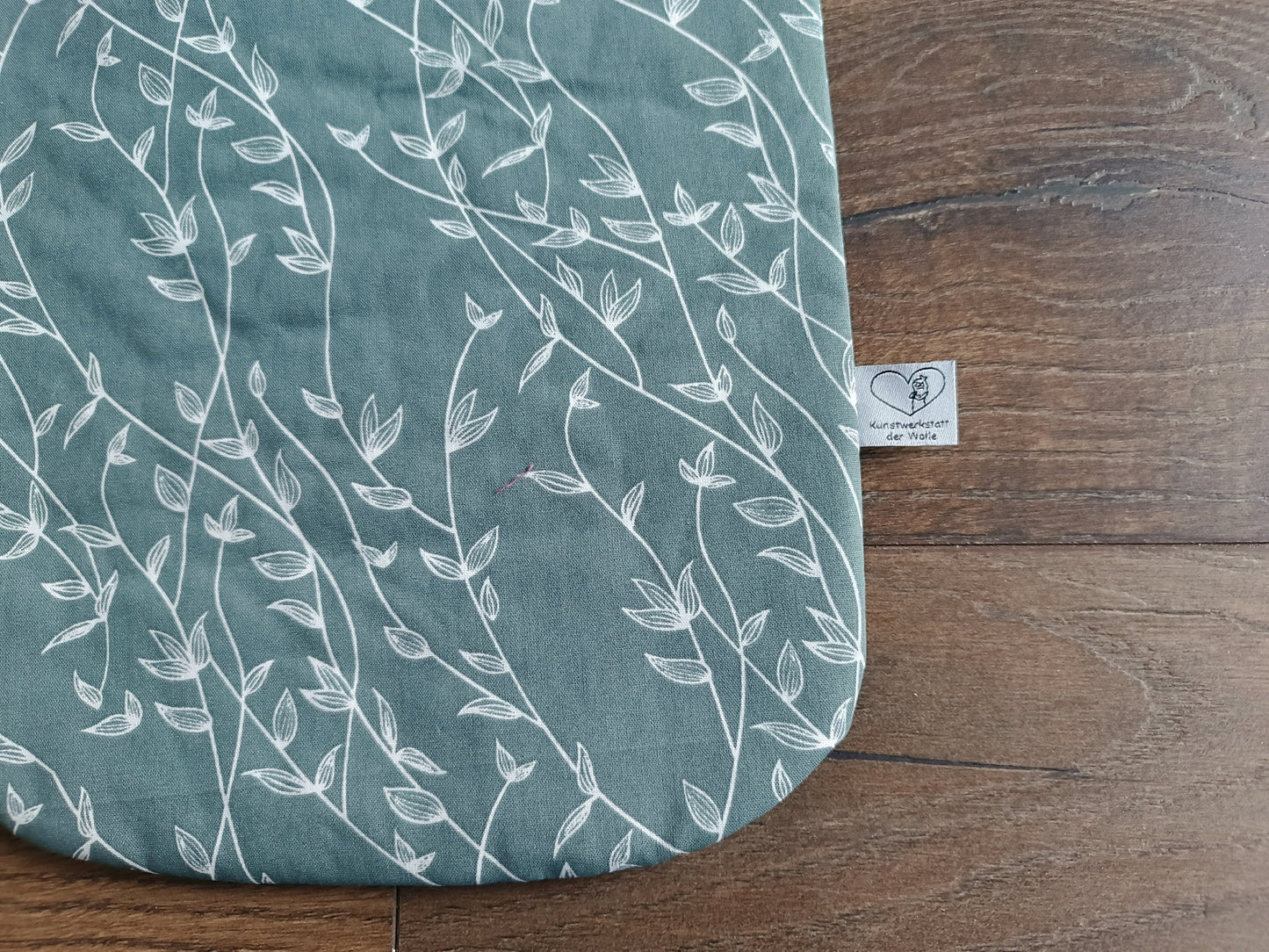 Wärmflasche 2 Liter in grau-grün