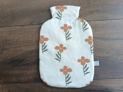 Wärmflasche 2 Liter im skandinavischen Stil mit Blumen